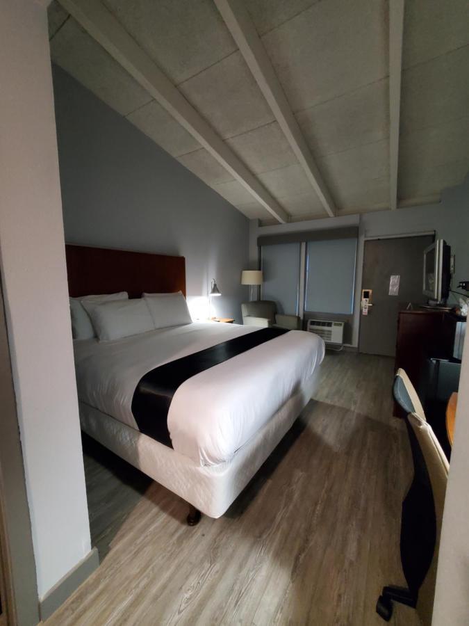 Happy Bay Hotel Bay City Bagian luar foto