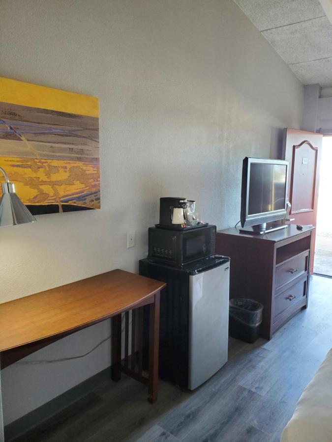 Happy Bay Hotel Bay City Bagian luar foto